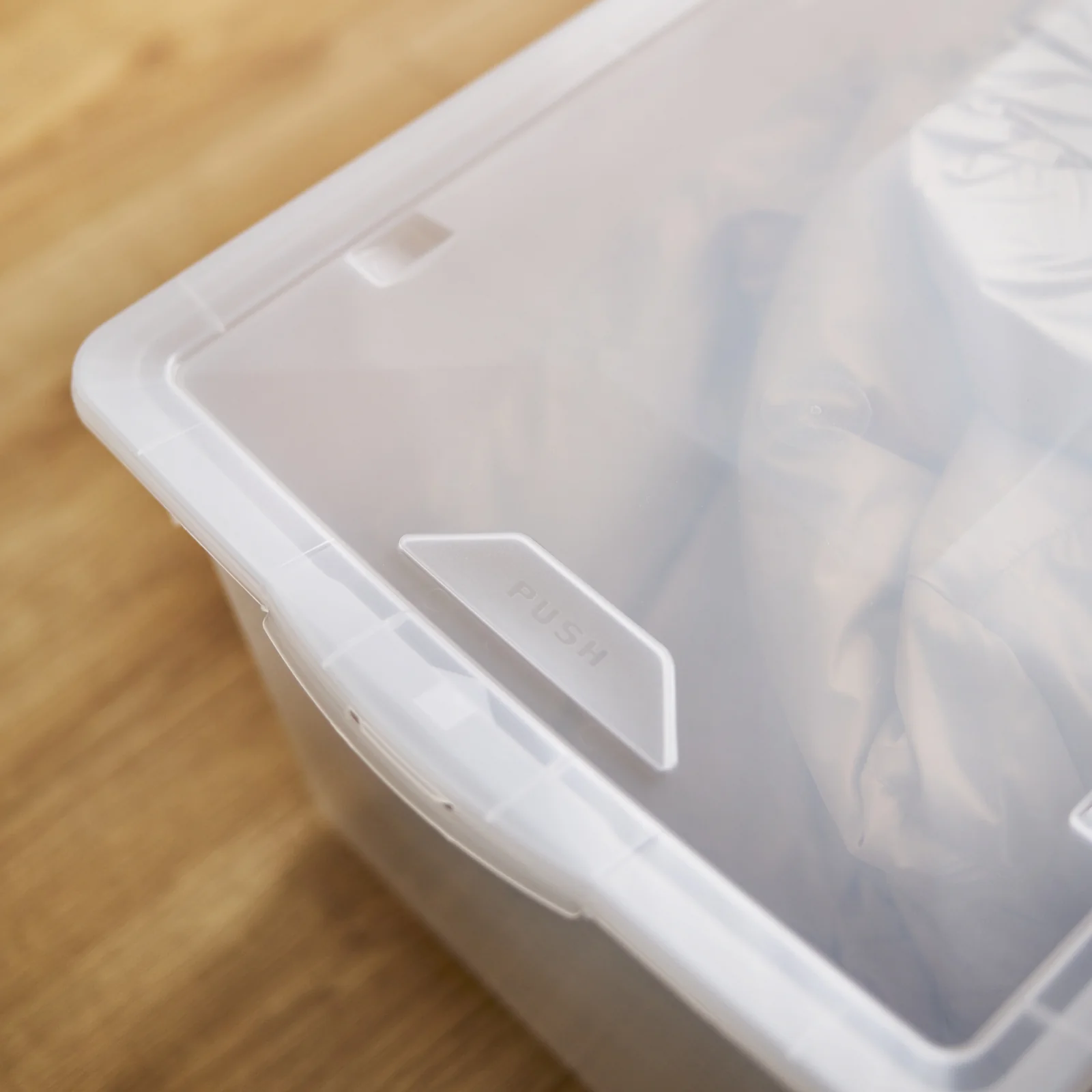 Box mit Rollen 63 l CLEAR - Image 6